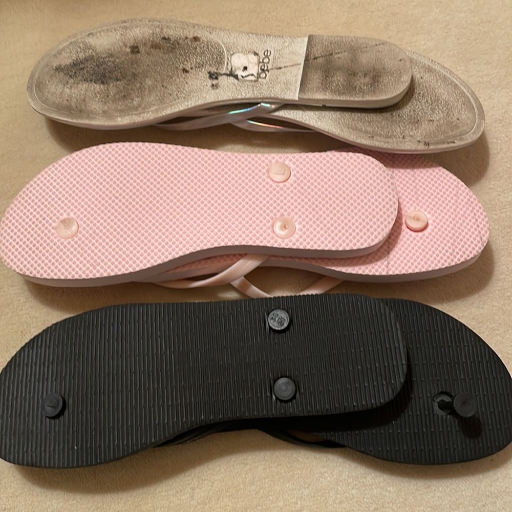 Flip/ flops sandals. Size med black. Size 9 silver size l pink - Picture 2 of 3